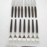 589 7376 CUTLERY